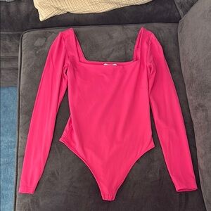 Aritzia Babaton Contour Squareneck Longsleeve Bodysuit in Hot Pink